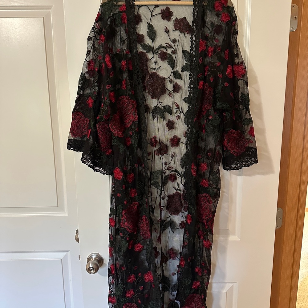Lularoe: Floral Lace Kimono - Black and Red